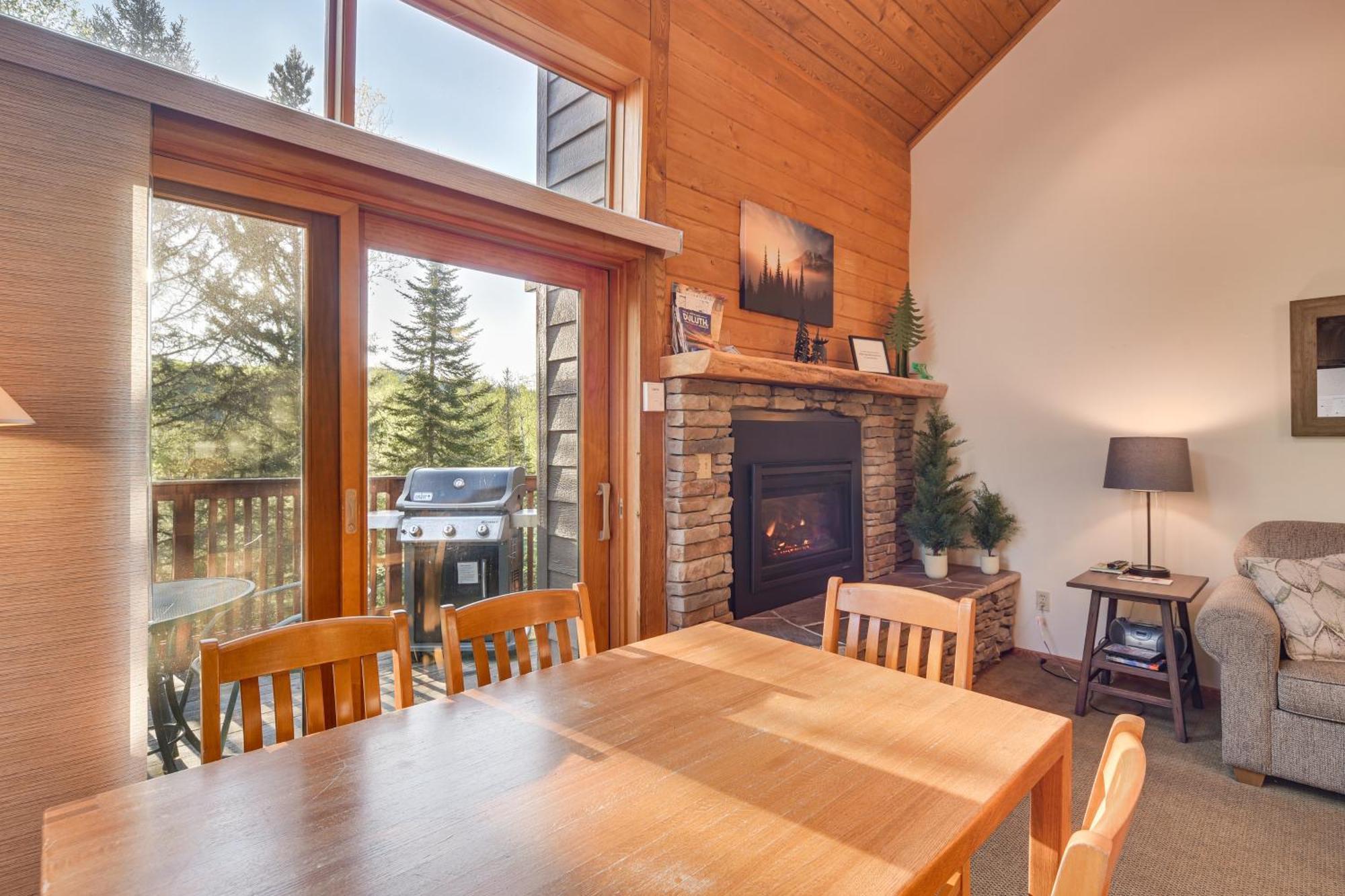 Cozy Alpine Escape Ski-Inandout At Lutsen Mtns エクステリア 写真